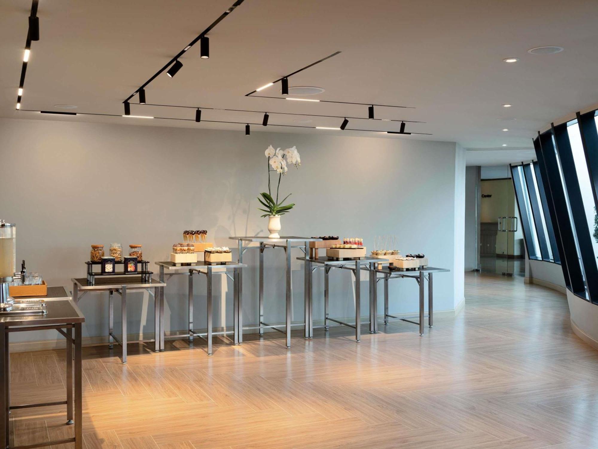Grand Mercure Bangkok Atrium Zewnętrze zdjęcie